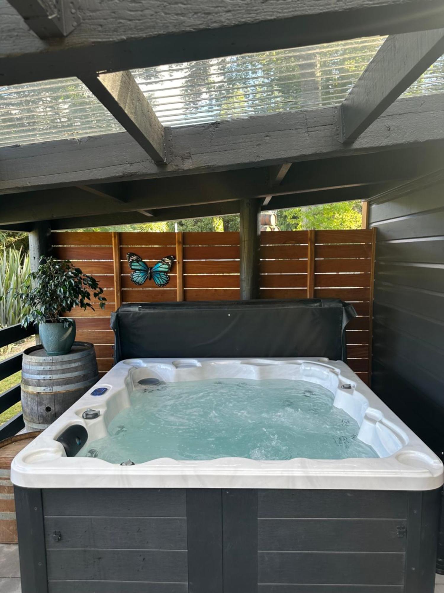 Black Cottage Boutique Acommodation Havelock North Exterior foto